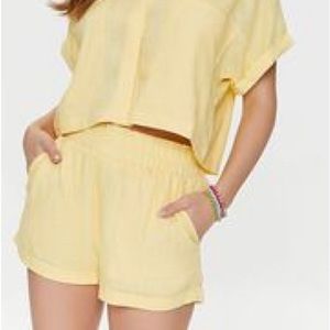 Linen-Blend Cropped Shirt and Shorts